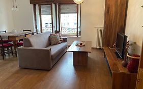 Amelie Aosta